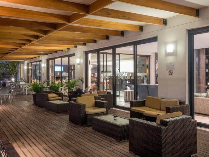 To Let 2 Bedroom Property for Rent in De Velde Western Cape